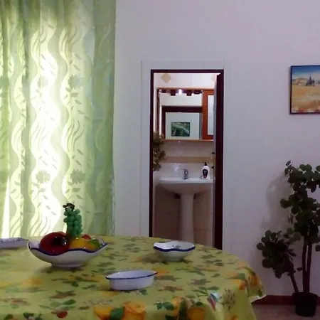 Domus Apartamento